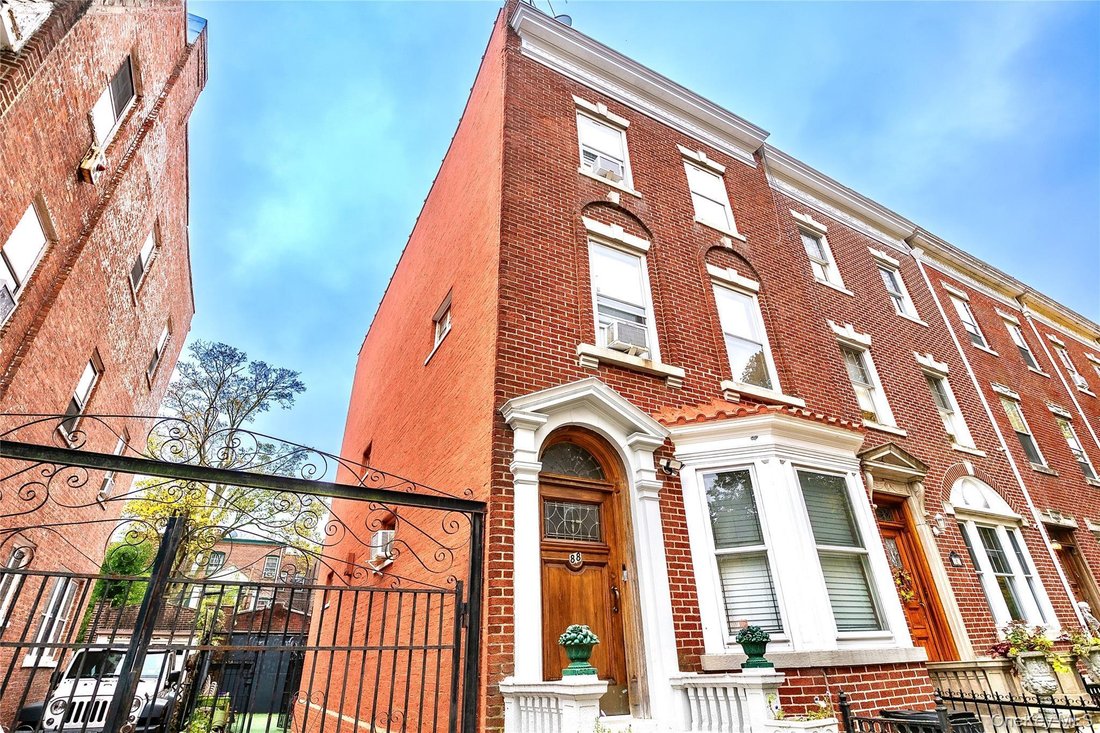House in New York, New York, United States 3 - 18536005
