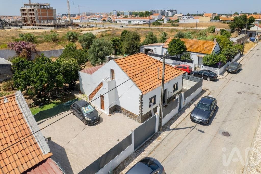 Townhouse in Montijo e Afonsoeiro, Setubal, Portugal 1 - 18538957