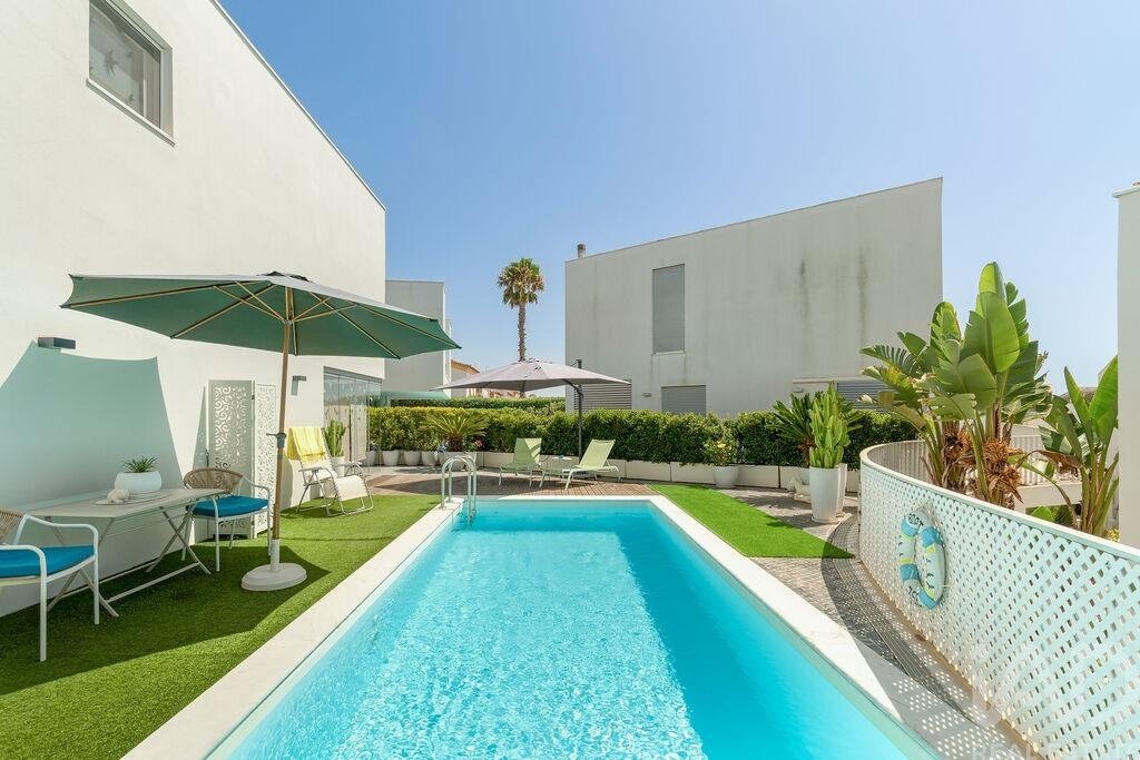 Townhouse in Ferragudo, Algarve, Portugal 1 - 18538950