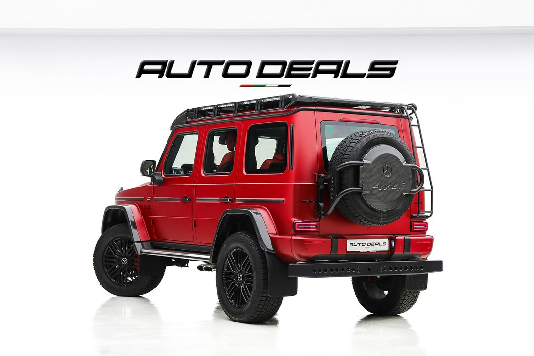 Suv in Dubai, United Arab Emirates 3 - 18538969