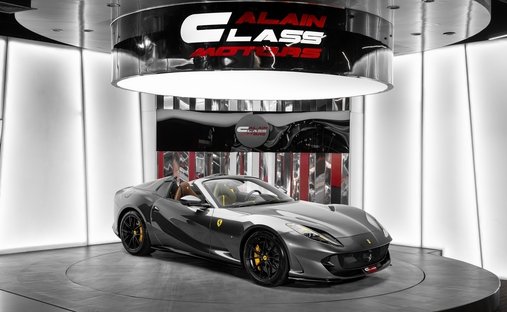2021 Ferrari 812 GTS rwd in Dubai, United Arab Emirates 1