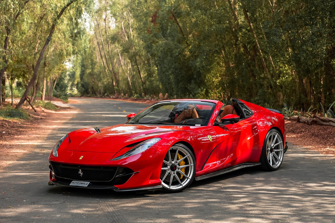 Roadster in Dubai, United Arab Emirates 1 - 18538850
