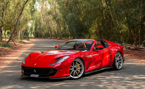 2020 Ferrari 812 GTS  in Dubai, United Arab Emirates 1
