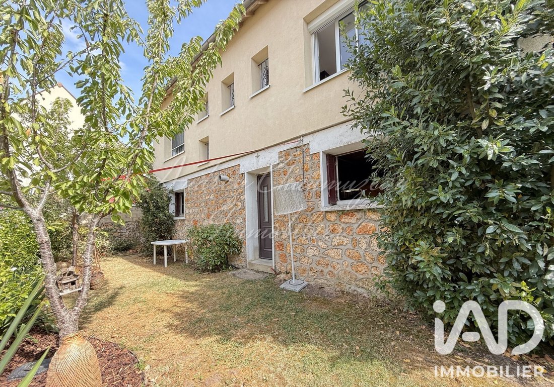 House in Orsay, Ile-de-France, France 2 - 18540404