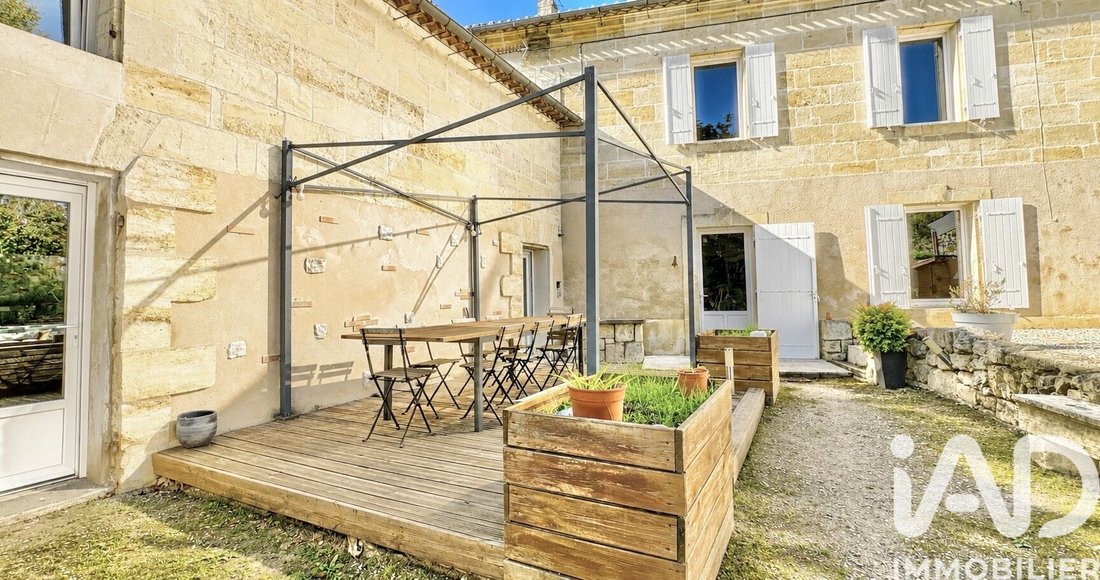 House in Beychac-et-Caillau, Nouvelle-Aquitaine, France 2 - 18540734
