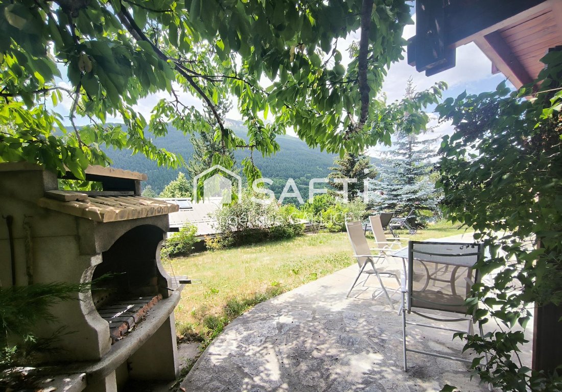 House in Briançon, Provence-Alpes-Côte d'Azur, France 1 - 18417073