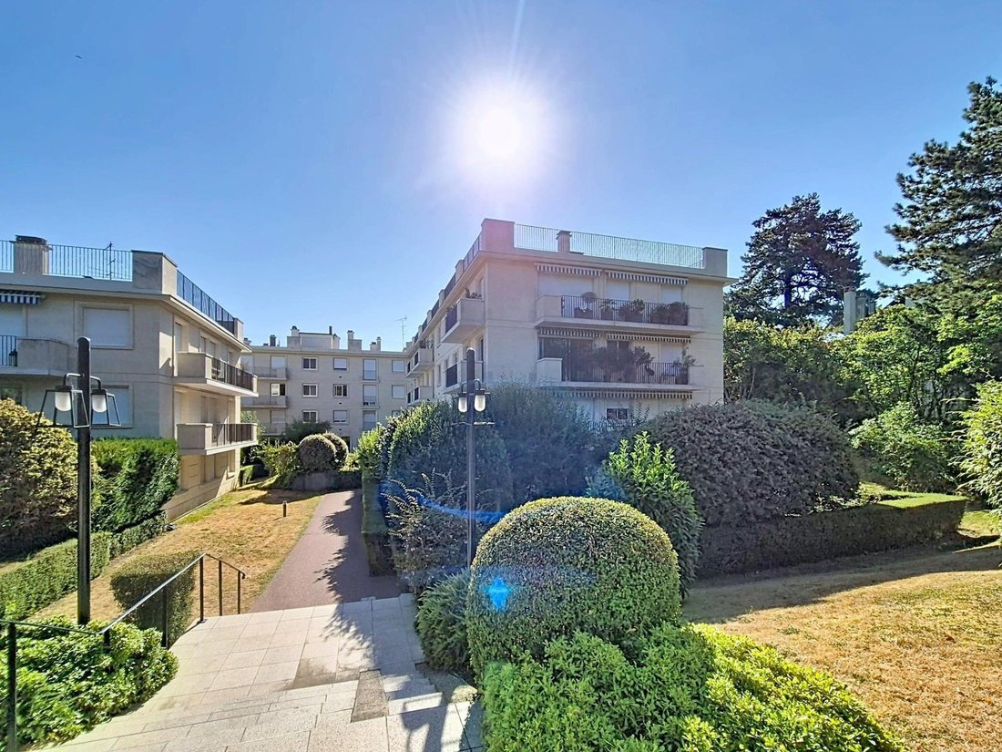 Apartment in Le Centre, Meudon, France 5 - 18317617
