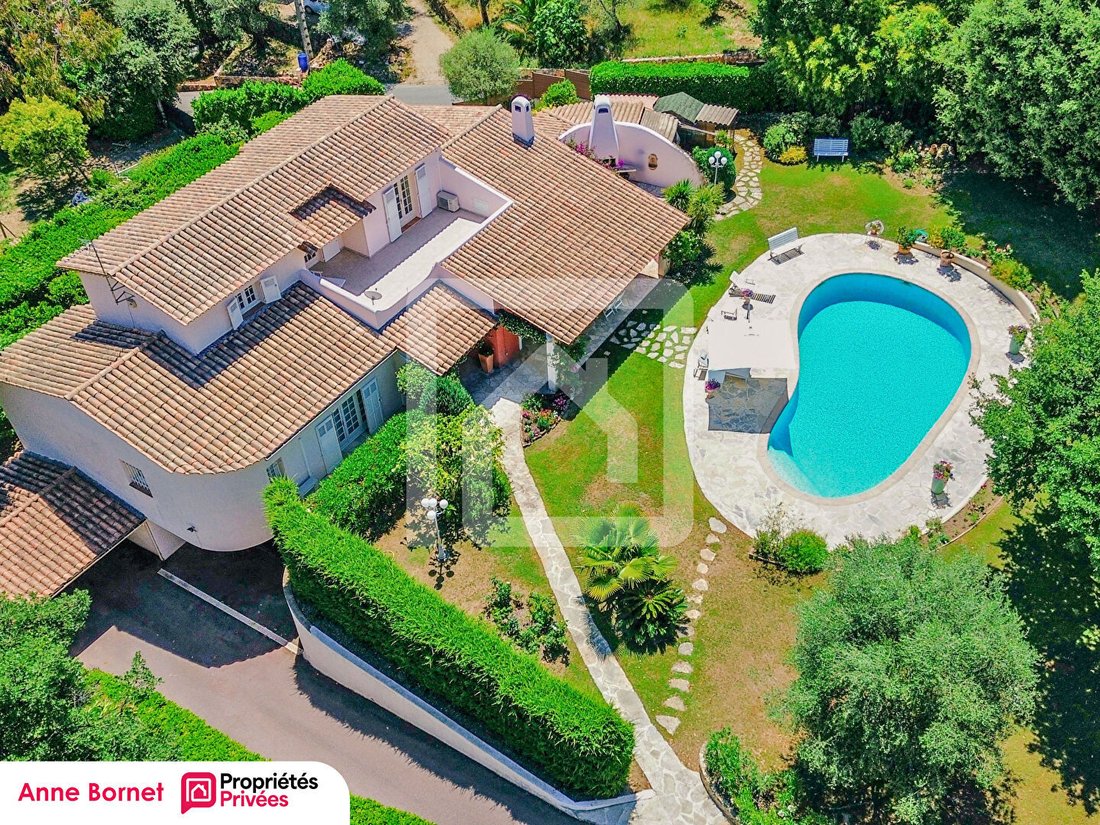 Villa in Le Rouret, Provence-Alpes-Côte d'Azur, France 4 - 18538921