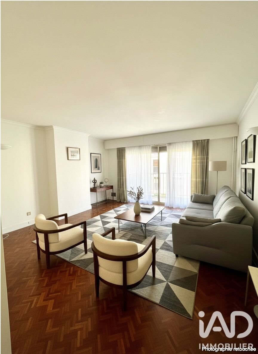 Apartment in Rive Droite, Viroflay, France 2 - 18540767