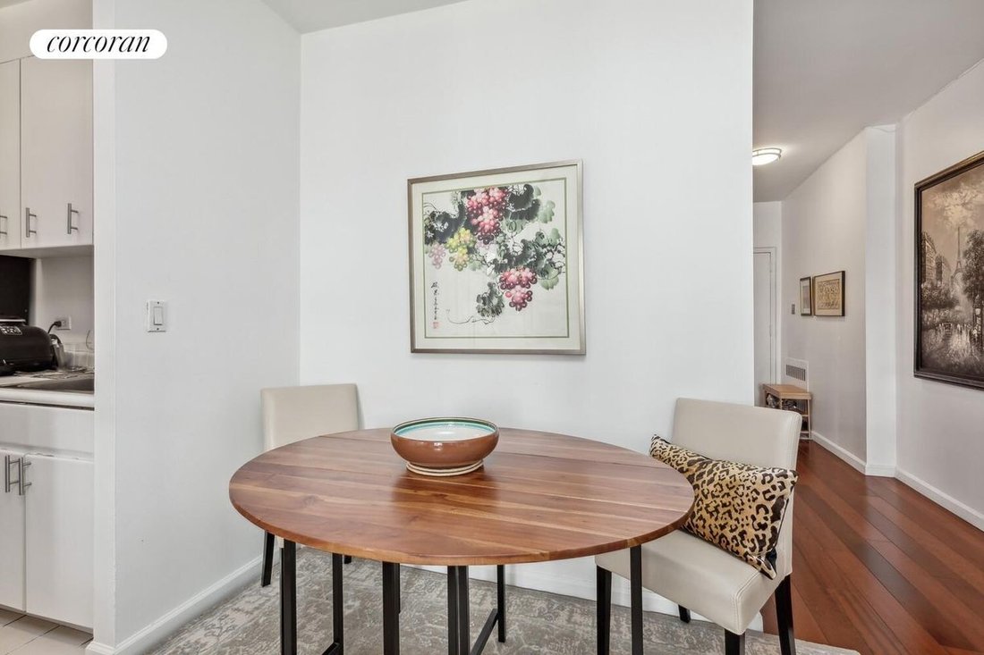 Condo in New York, New York, United States 3 - 16740521