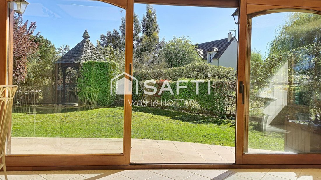 House in Orgeval, Ile-de-France, France 1 - 17655019