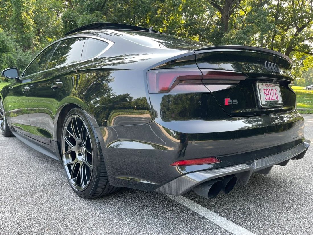 Sedan in Orland Park, IL, United States 3 - 18538784