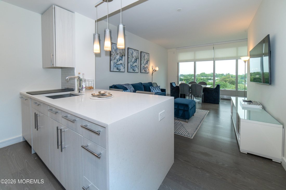 Condo in Long Branch, New Jersey, United States 4 - 18538695