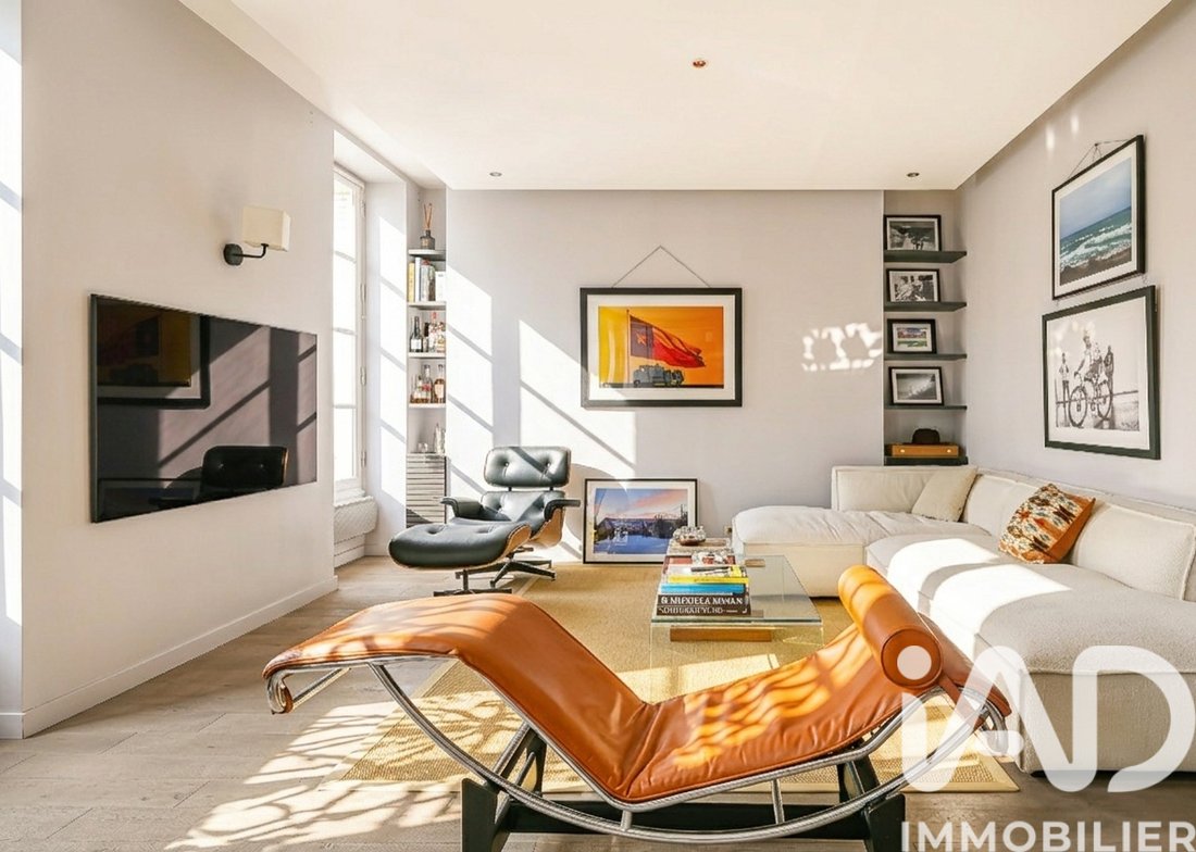 Apartment in Saint Thomas d'Aquin, Paris 7e Arrondissement, Paris 2 - 17512995