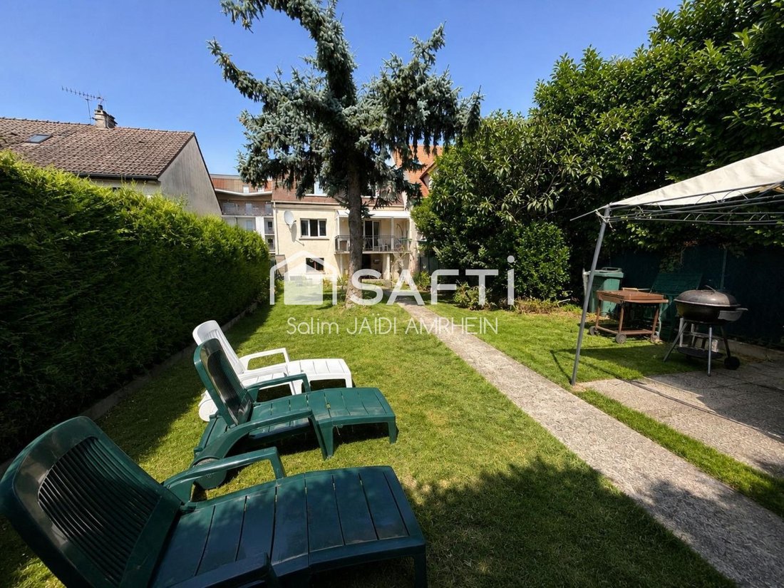 House in Villiers-sur-Marne, Ile-de-France, France 1 - 18539113