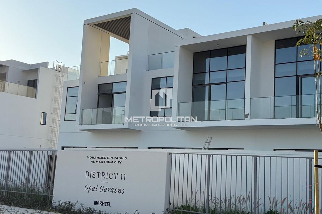 Townhouse in Wadi Al Safa 3, Wadi Al Safa, Dubai 2 - 17976932
