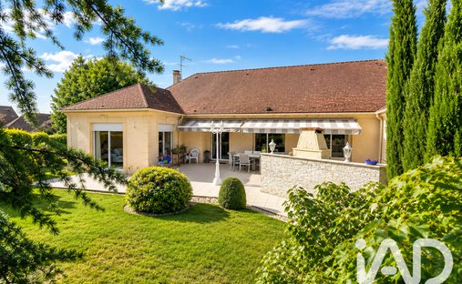 House in Itteville, Ile-de-France, France 1