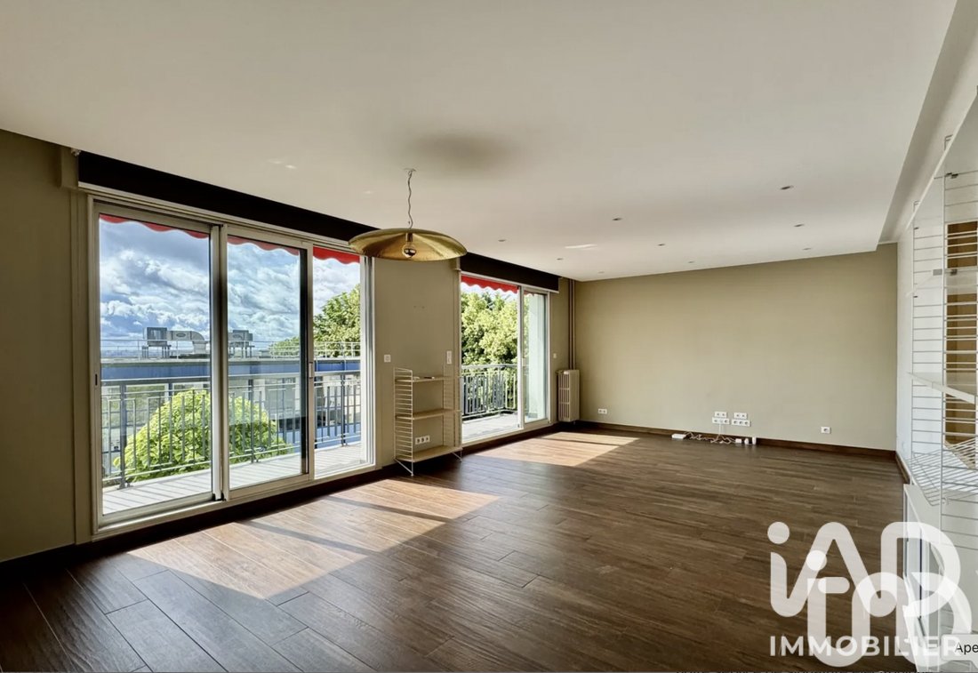 Apartment in Plateau Ouest, Suresnes, France 3 - 18533302