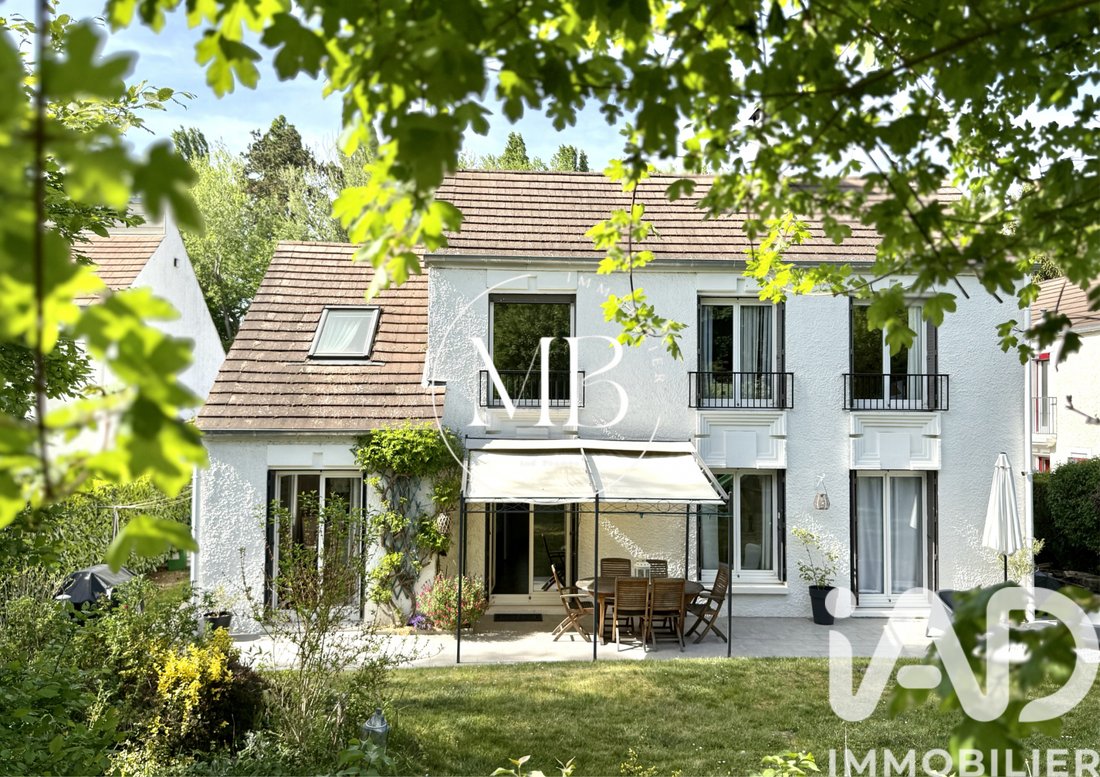 House in Asnières-sur-Oise, Ile-de-France, France 1 - 18169351