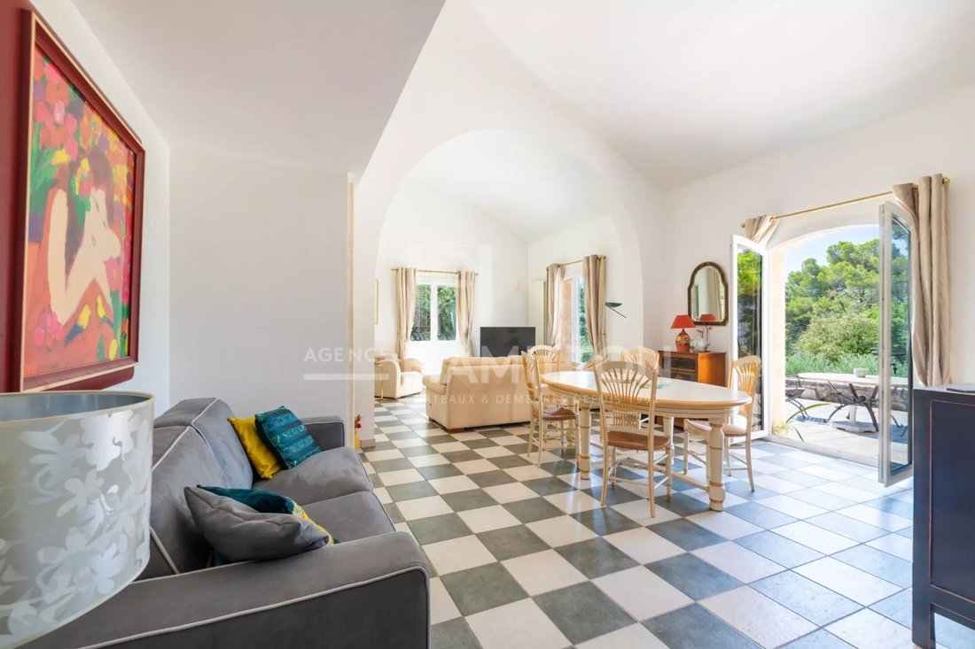 Villa in Cabris, Provence-Alpes-Côte d'Azur, France 3 - 18538955