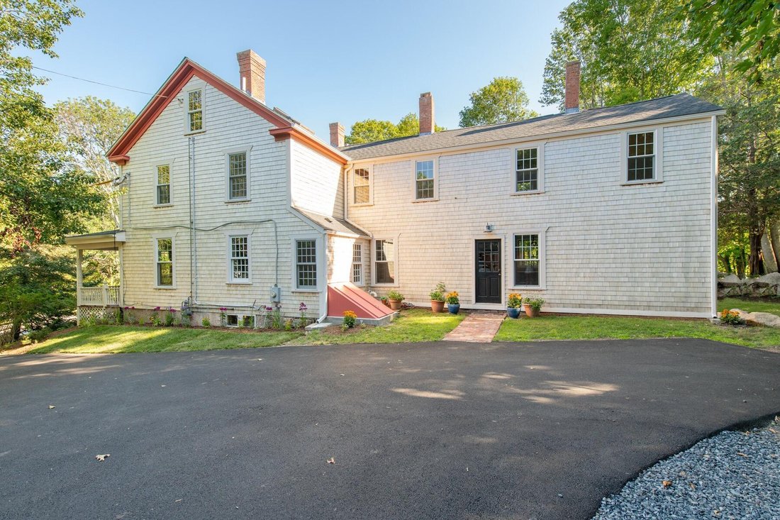 House in Bourne, Massachusetts, United States 2 - 18538963