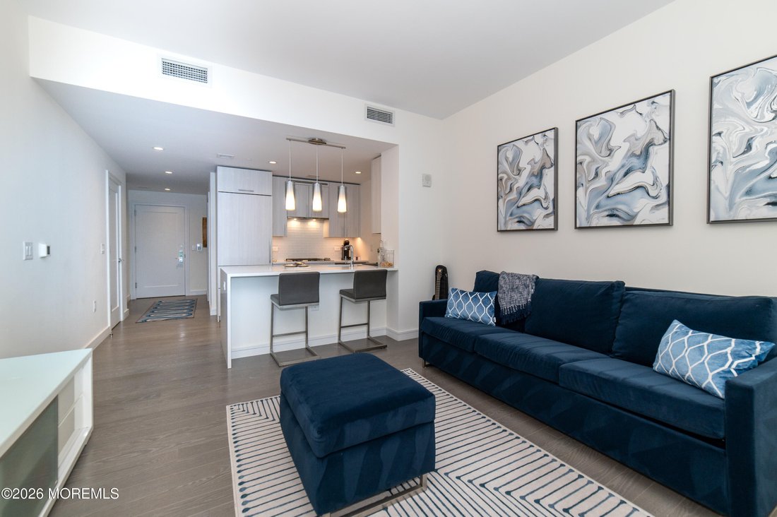 Condo in Long Branch, New Jersey, United States 2 - 18538695