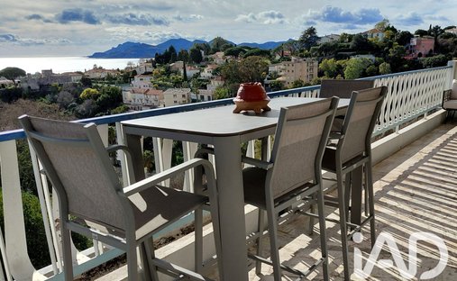 Apartment in Broussailles, Cannes, France 1