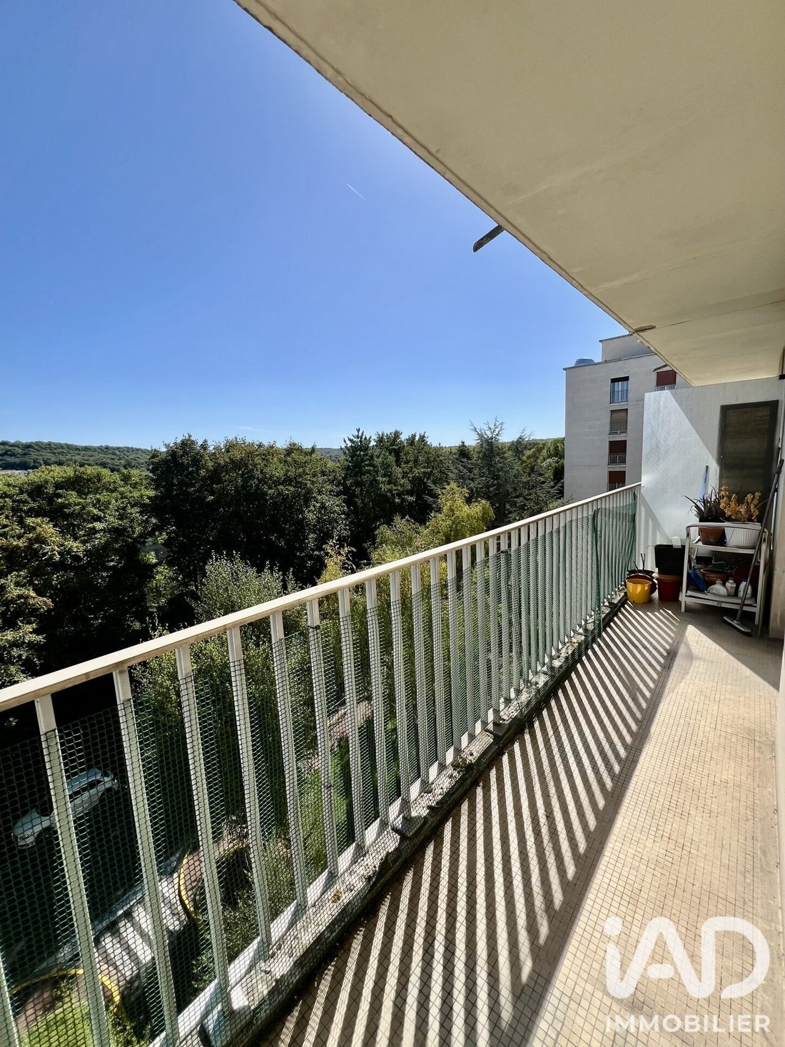 Apartment in Rive Droite, Viroflay, France 4 - 18540767