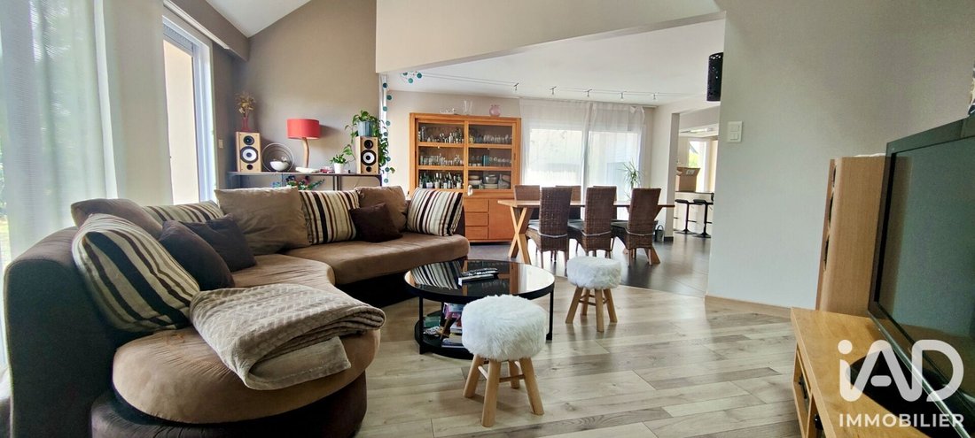 House in La Chapelle-sur-Erdre, Pays de la Loire, France 1 - 18540673