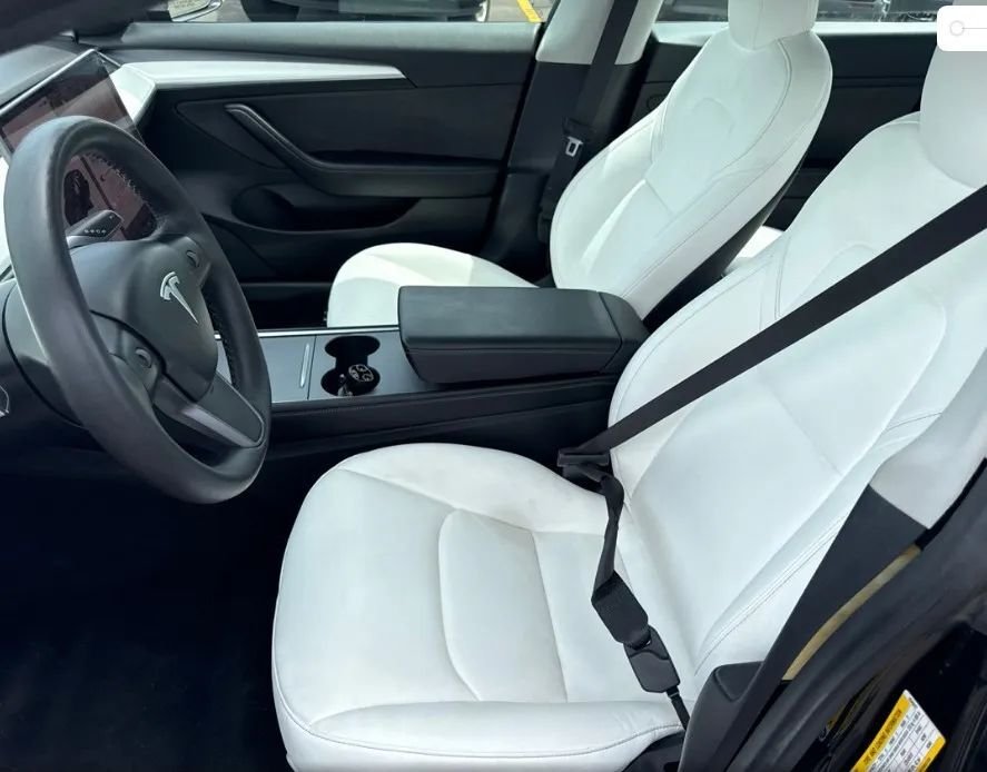 Sedan in West Bridgewater, MA, United States 4 - 18538794
