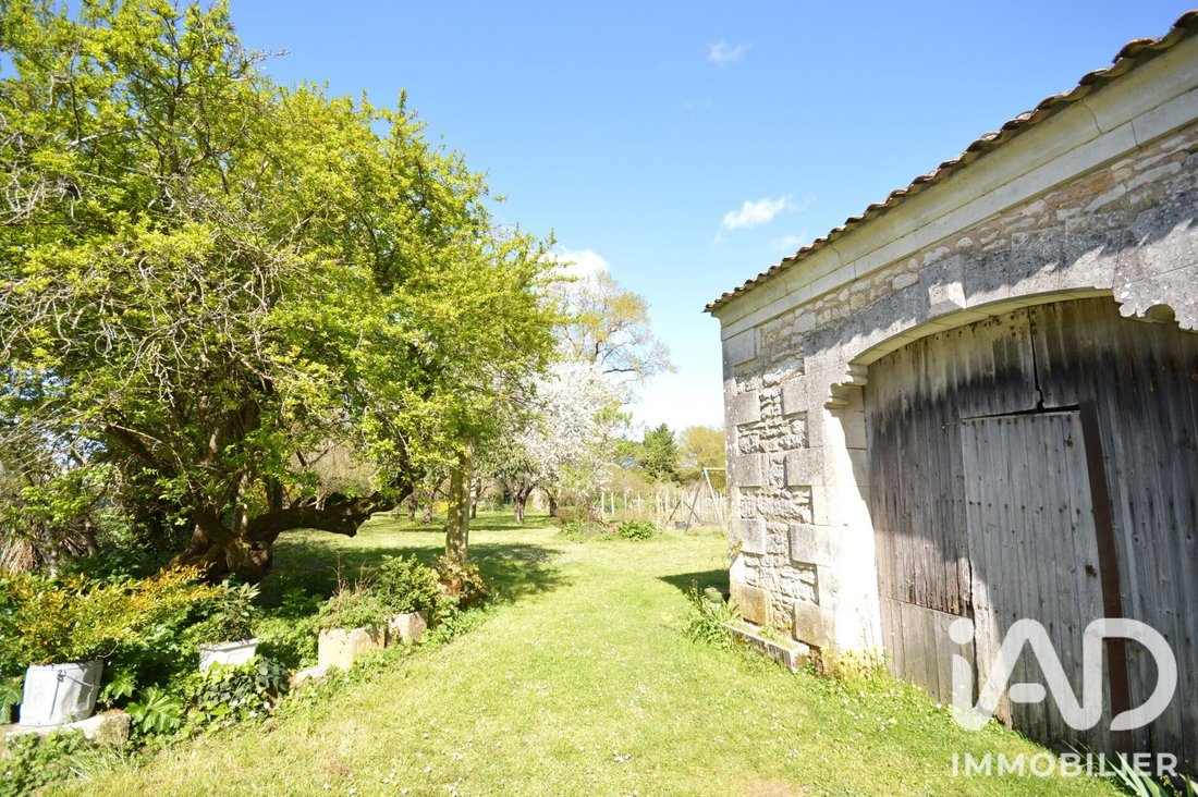 House in Corme-Ecluse, Nouvelle-Aquitaine, France 4 - 17545763