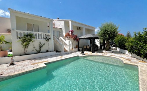 House in Est, Biguglia, France 1