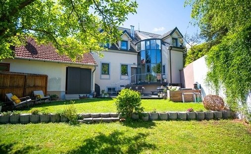 Haus in Gaaden bei Mödling, Niederösterreich, Österreich 1