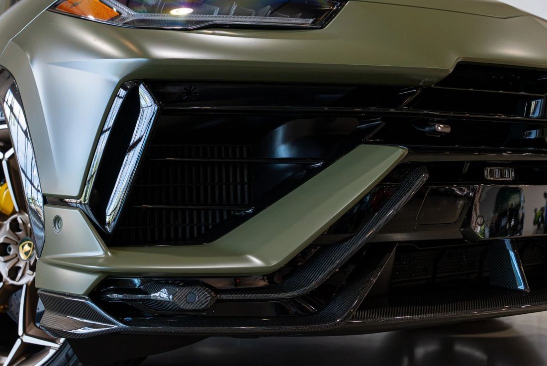 Suv in Enumclaw, WA, United States 5 - 18538812
