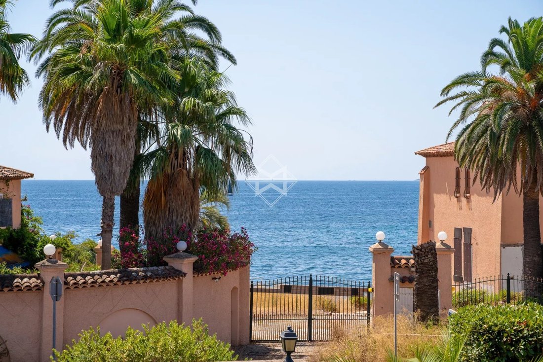 Country House in French Riviera, Provence-Alpes-Côte d'Azur, France 1 - 18538730