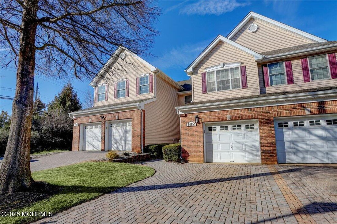 Condo in Manalapan Township, New Jersey, United States 3 - 18538694