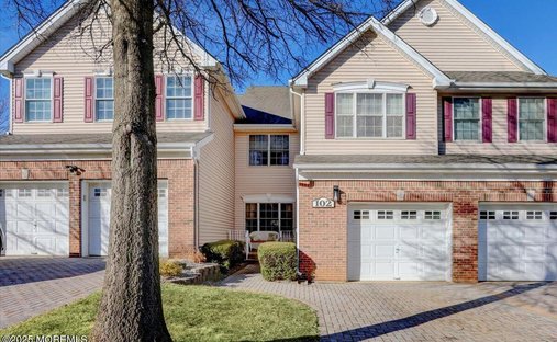 Condo in Manalapan Township, New Jersey, United States 1