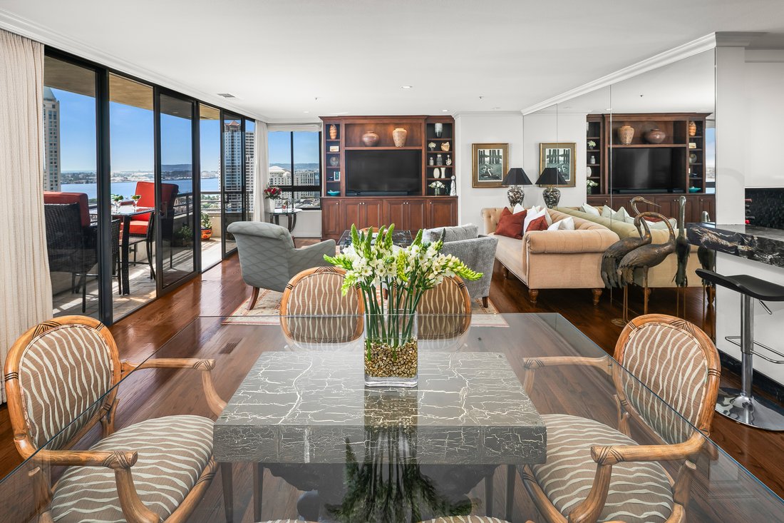 Condo in San Diego, California, United States 3 - 18539038