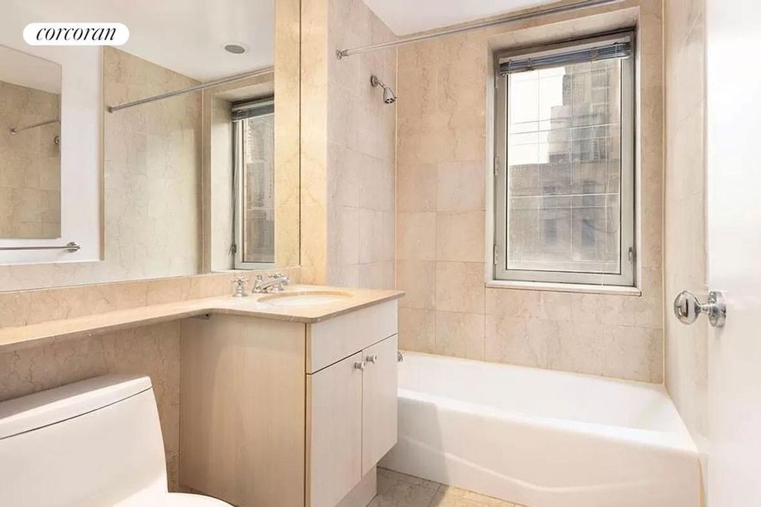 Condo in New York, New York, United States 4 - 16135441