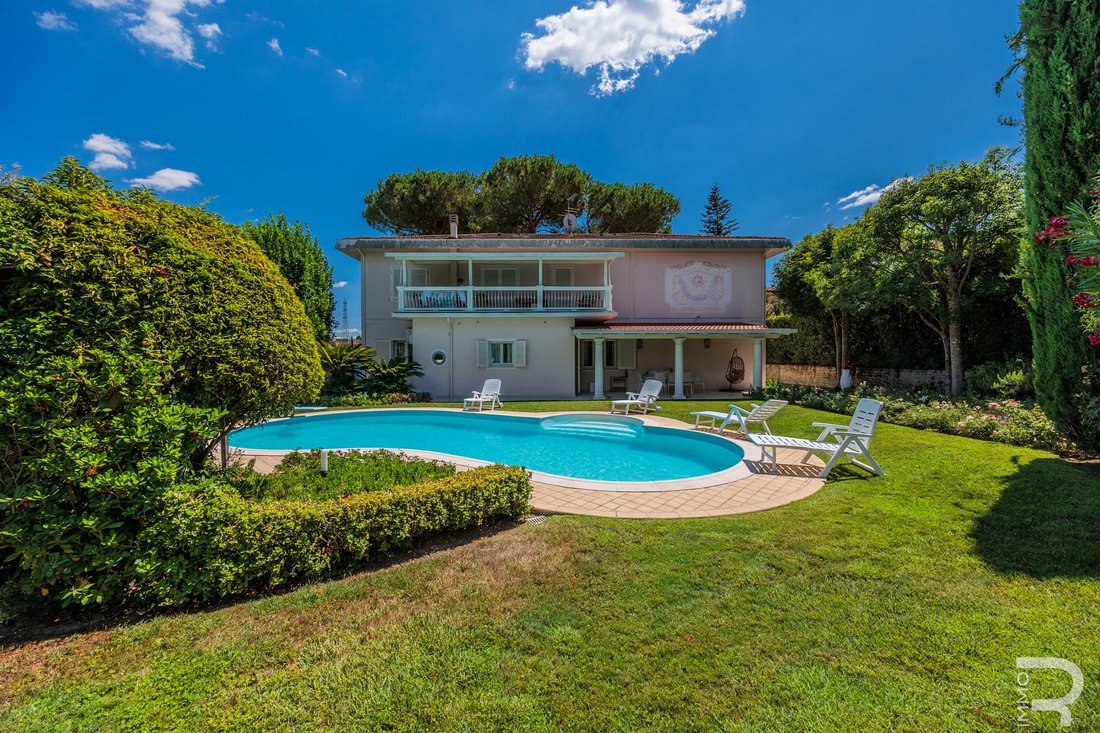 Villa in Marti, Montopoli in Val d'Arno, Tuscany, Italy 1 - 18539064