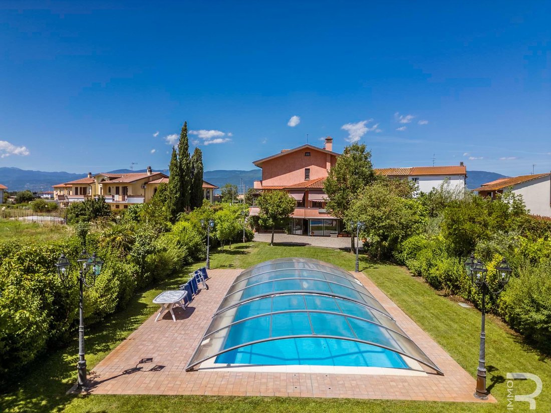 Villa in Center, Catena, Tuscany 3 - 18539132