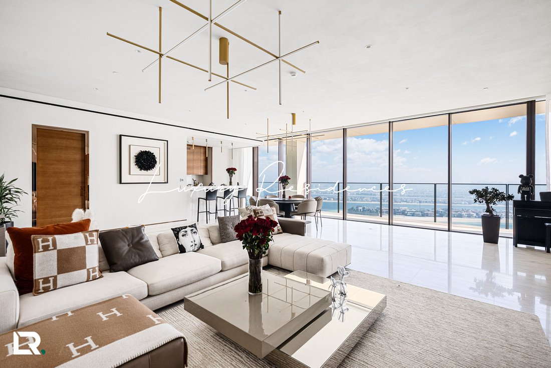 Apartment in Palm Jumeirah, Dubai, United Arab Emirates 1 - 17317274