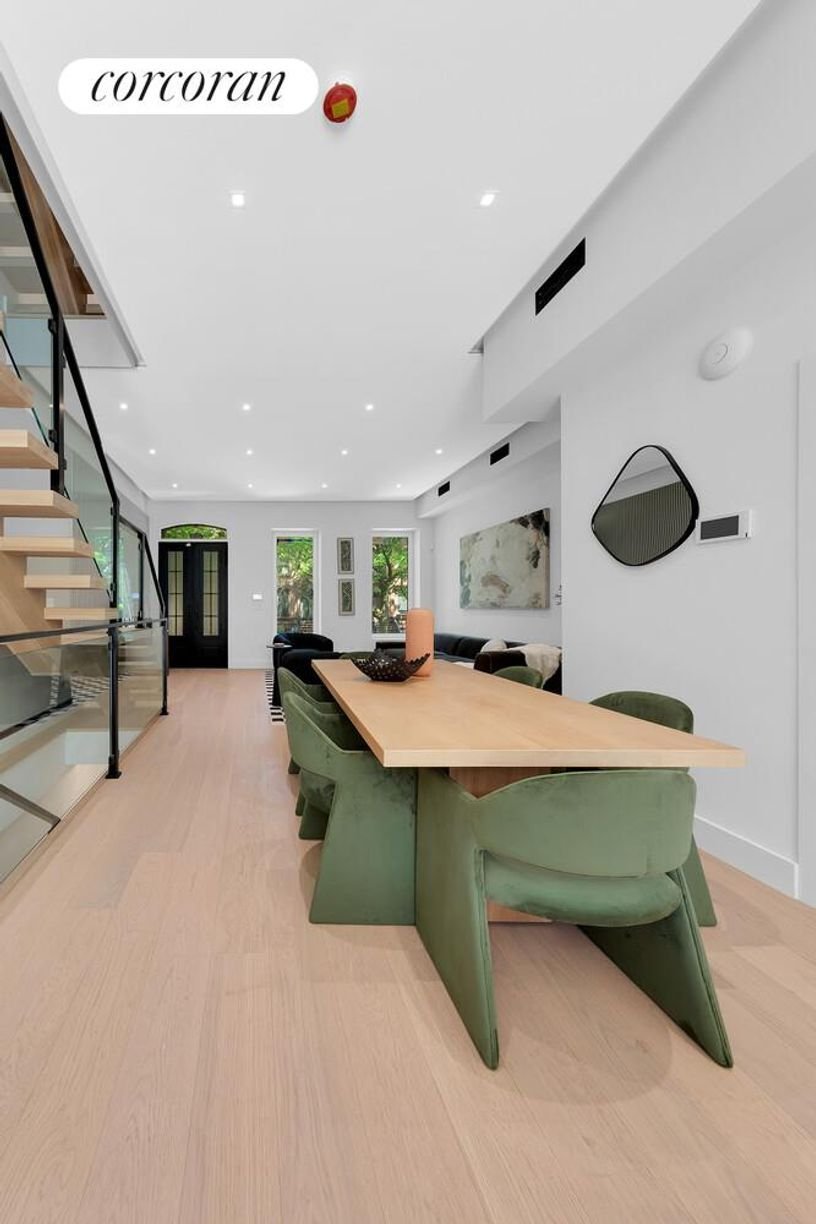 House in New York, New York, United States 5 - 18006324