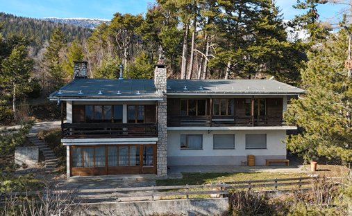 Villa in Crans-Montana, Valais, Switzerland 1