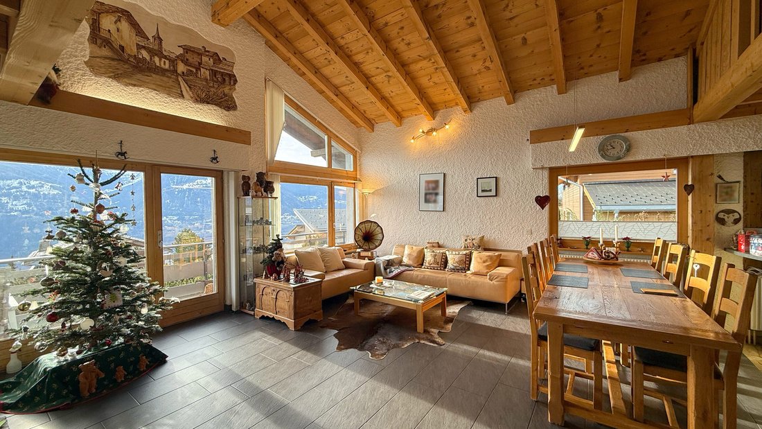 Chalet in Crans-Montana, Valais, Switzerland 1 - 18539431