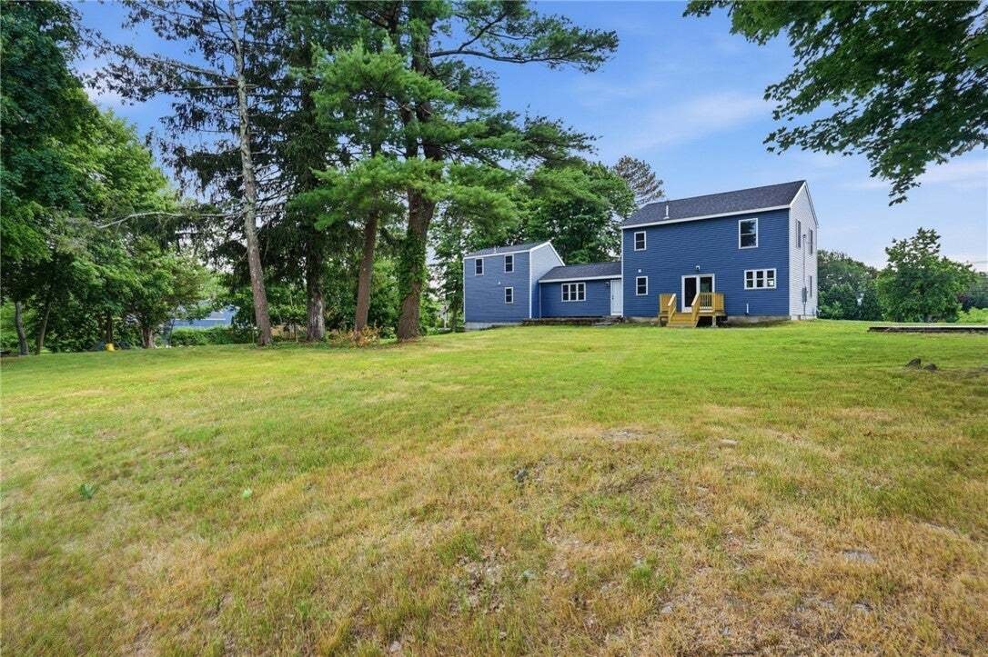 House in Cranston, Rhode Island, United States 4 - 18539365