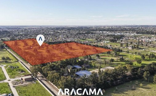 Land in Monte Grande, Buenos Aires Province, Argentina 1