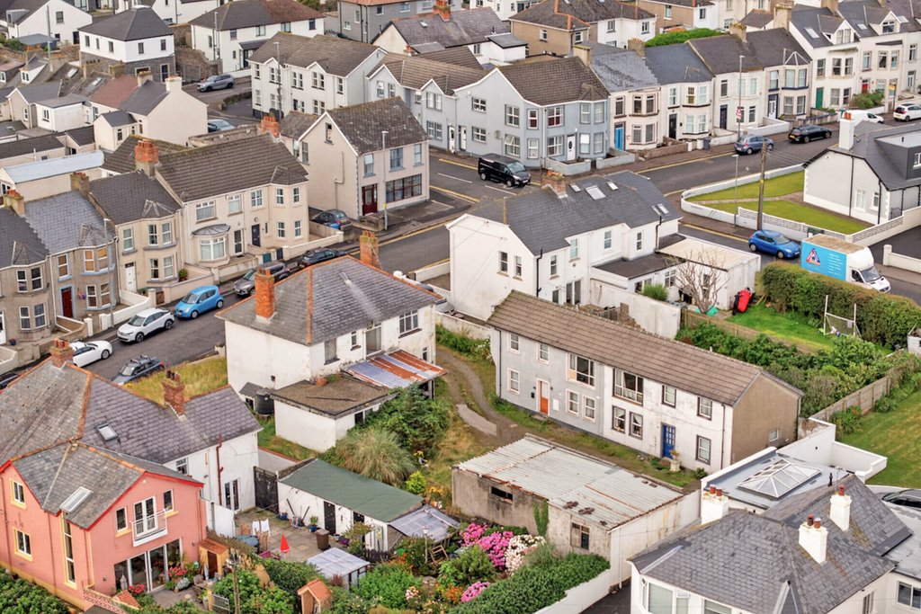Portstewart, Causeway Coast and Glens District, Northern Ireland 4 - 18539410