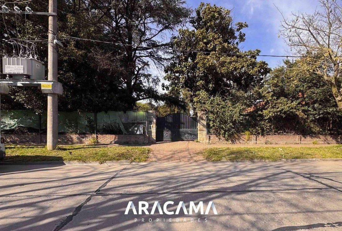 House in Monte Grande, Buenos Aires Province, Argentina 4 - 18539226