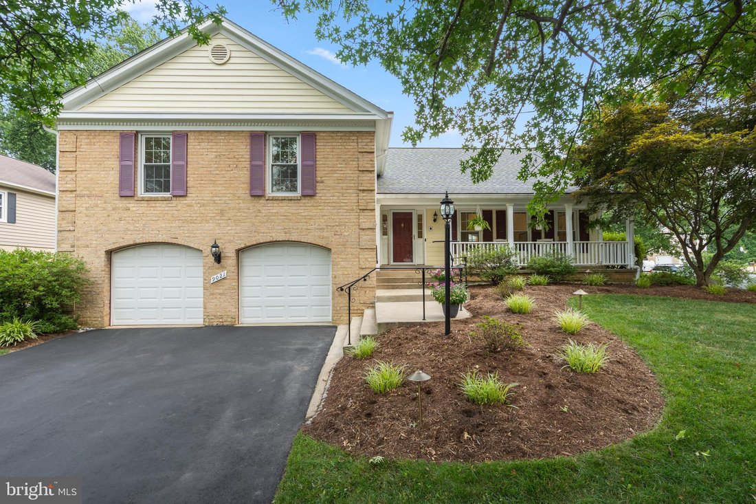 House in Burke, Virginia, United States 1 - 18467045